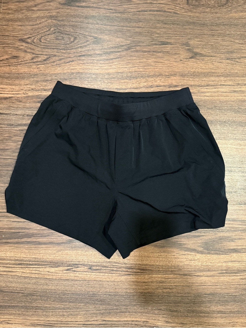 LSKD Men’s Unlined 5” Hybrid Short. Size S